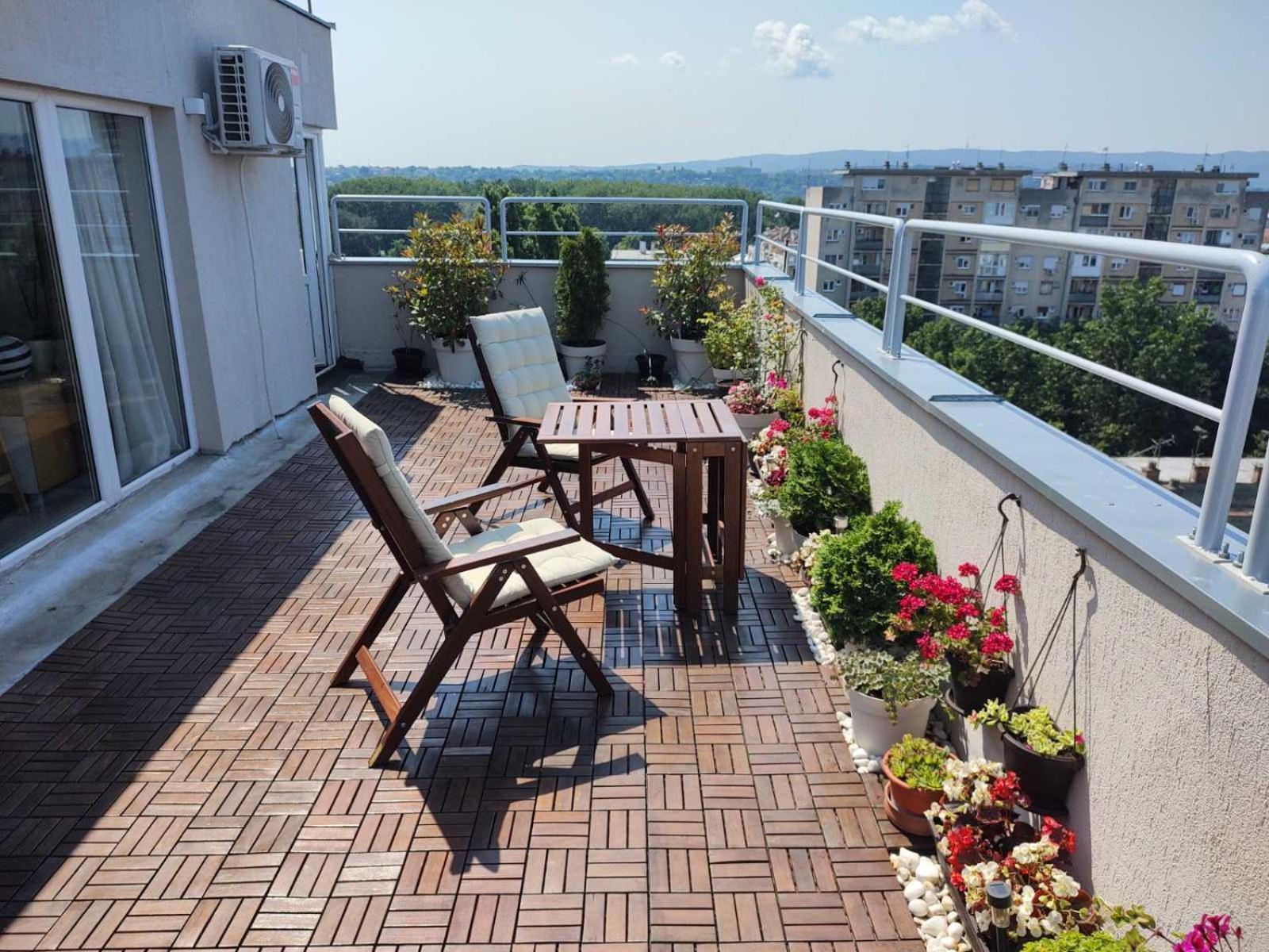 Penthouse Apartment Novi Sad Luaran gambar