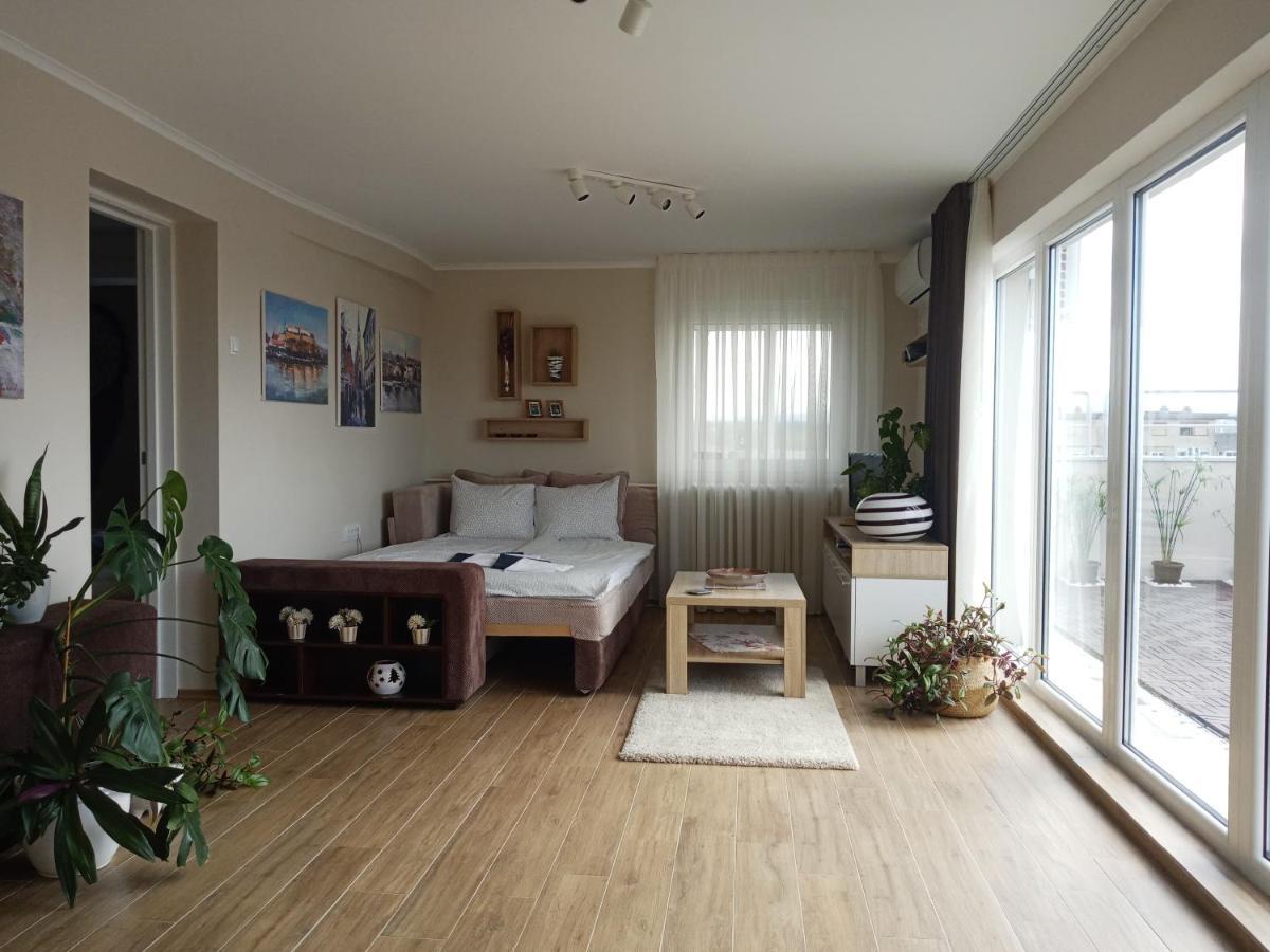 Penthouse Apartment Novi Sad Luaran gambar